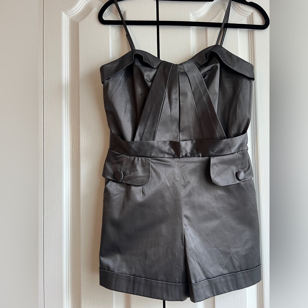 Guess woman romper dress - gray -size medium-new without tag